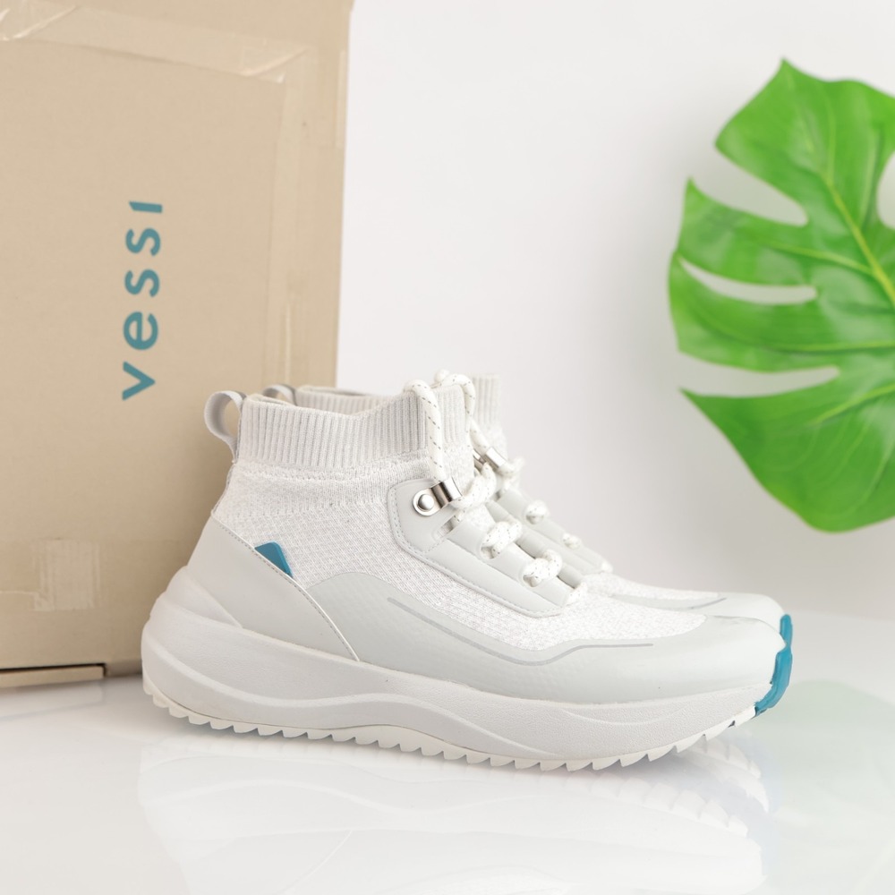 Vessi‎ Womens Stormburst High Top Sneakers Size 6 Waterproof White Lace Up Shoes